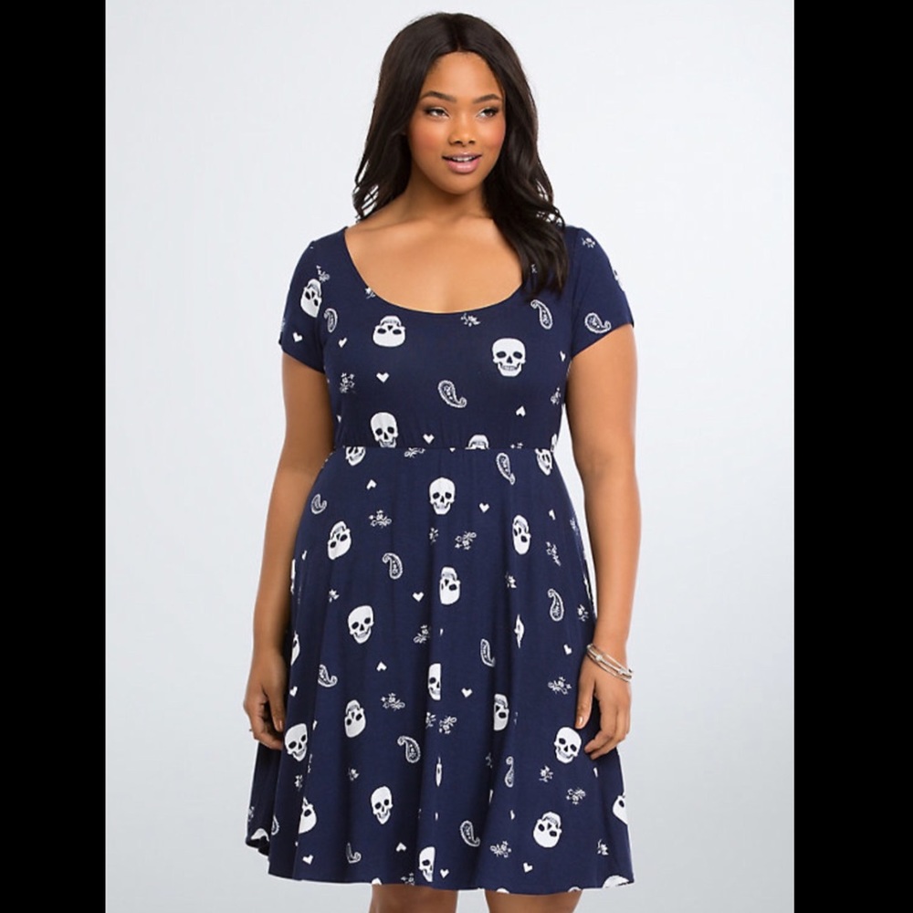 Torrid skull floral knit dress